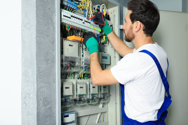 Best Circuit Breaker Repair  in Baldwin, NY